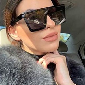 Sunglasses square oversized